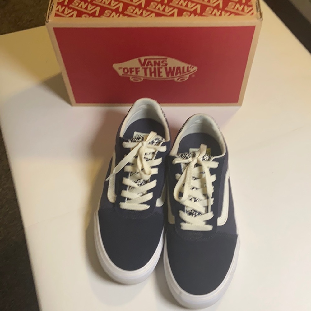 Blue/white Vans